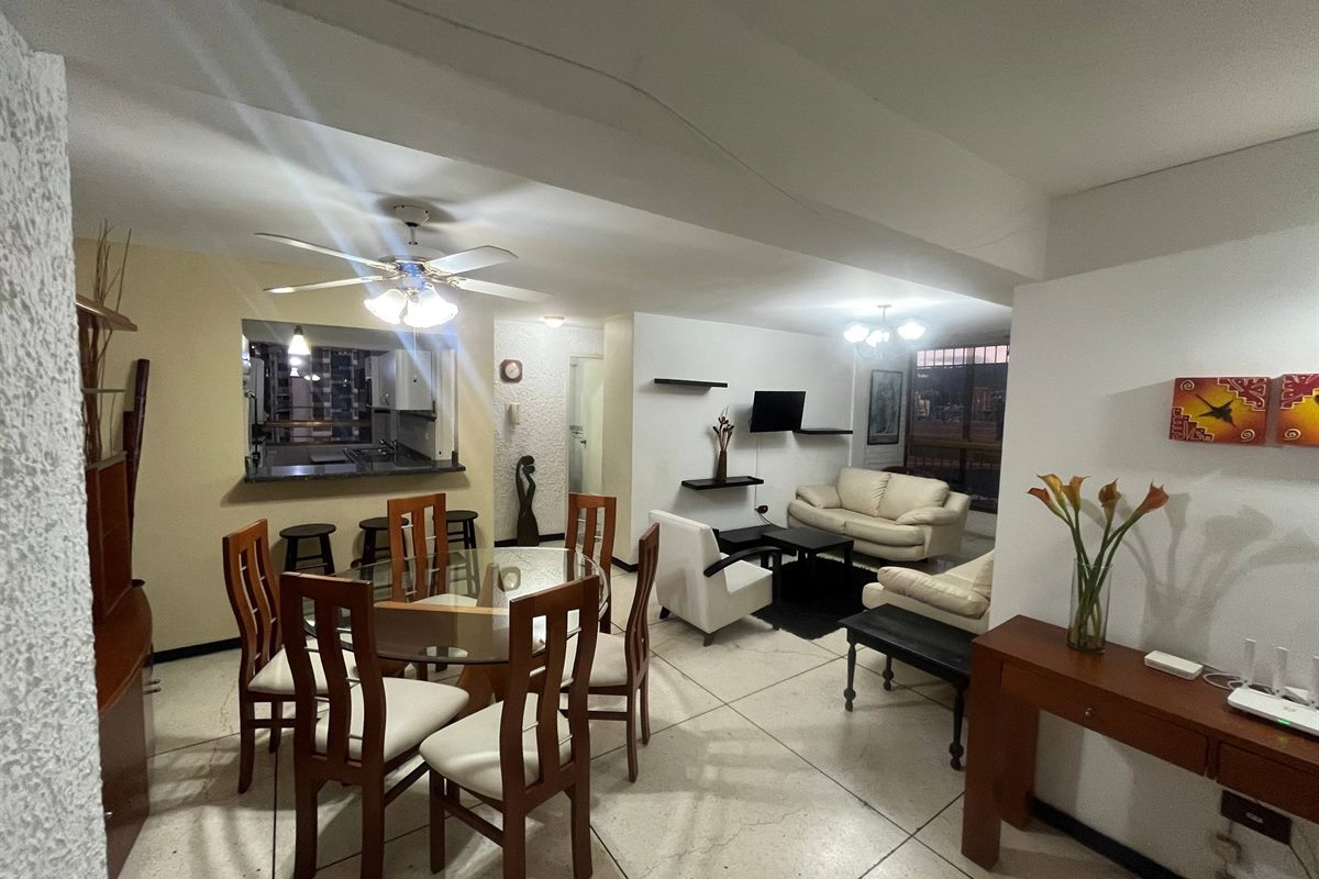 Comedor y sala integrados en Residencias Terepaima